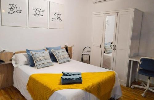 Doctor Barraquer-Grupo Renfe-Policlinico Apartment | Loft B2, Apartment in Seville