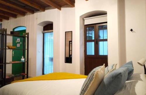 Doctor Barraquer-Grupo Renfe-Policlinico Apartment | Loft B2, Apartment in Seville