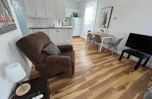 Bellerive Apartment | Loft chic avec Internet haute vitesse à Montréal
