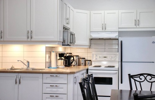 Bellerive Apartment | Loft chic avec Internet haute vitesse à Montréal