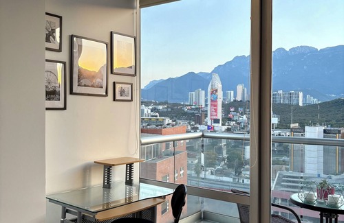 San Jeronimo Apartment | Loft confortable con vista espectacular a Sierra Madre a solo 5 min San Pedro