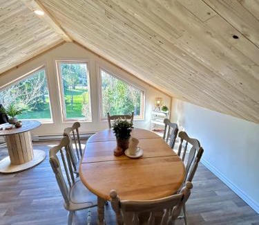 Alma Apartment | Loft du lac style scandinave