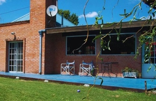Tristan Suarez House | Loft en el Bosque de Ezeiza a 6 Minutos del Aeropuerto