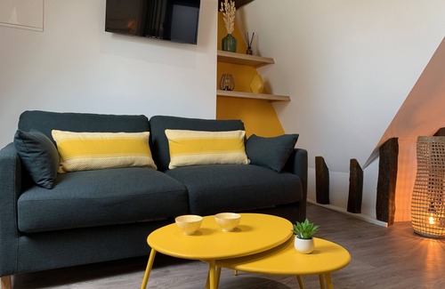 Angers Apartment | Loft-Exclusive-Private Bathroom-Landmark view-Dern