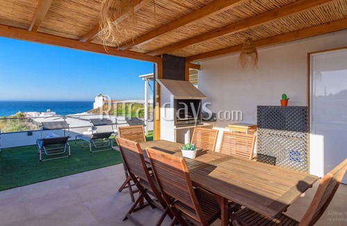 El Morche Apartment | Loft facing the beach