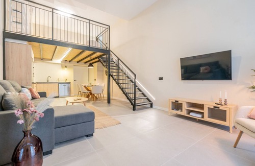 Benicalap Apartment | Loft HomeValencia by Host Valencia