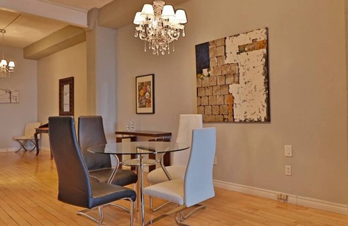 Latin Quarter Apartment | Loft Hotel | Large Loft w Kitchen | Quartier Latin