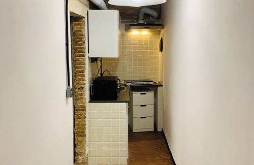 Rieti Apartment | Loft in Pieno Centro Storico con Arredamenti di Design e Ingresso Indipendente