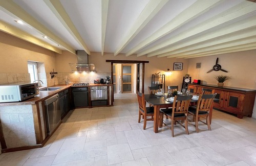Thorigne-sur-Due House | Loft in Sarthe with Garden Retreat