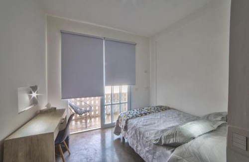 Leon Apartment | Loft Individual Amueblado 01
