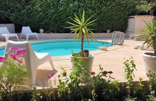 Gignac-la-Nerthe Apartment | Loft Liberty