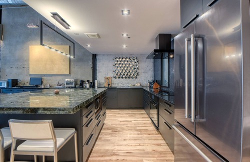 Gay Village Apartment | LOFT: Luxury 21' Foot Ceiling, 3 bedroom loft, 2 bath, downtown Montreal