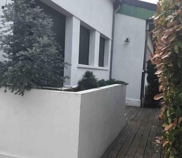 Athis-Mons Apartment | Loft-Maison de ville-Parking-Famille Pas de fête