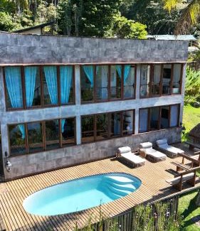 Ubatuba Villa | Loft Mar com Vista Espetacular e Piscina