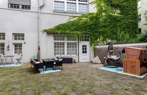 Ostviertel Apartment | 'Loft Mit Whirlpool, Sauna, Billard' with Private Garden and Wi-Fi