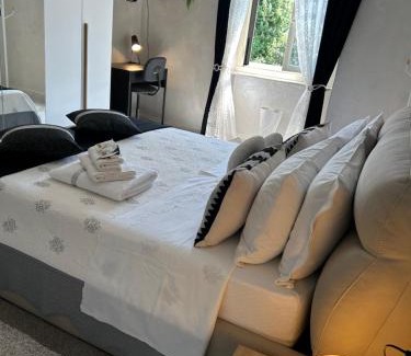 Vittoria Apartment | Loft NUOVO vicino al centro - OASI Relax