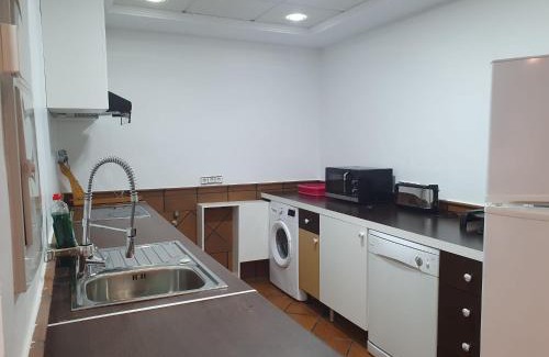 Mostoles Apartment | Loft Pinares