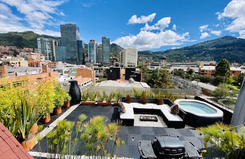 Santa Ana Apartment | Loft + private terrace with jacuzzi, fireplaces, cinema, panoramic view