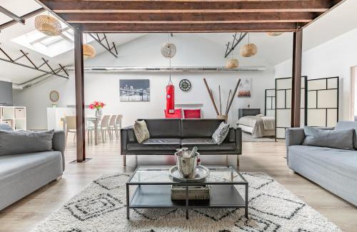 Senlis Apartment | Loft & Spa LE FAUBOURG SAINT MARTIN