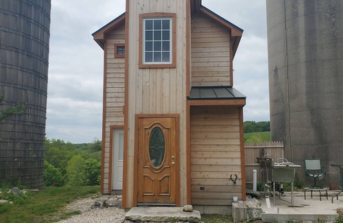 Bethlehem Village Apartment | Loft Studio on Organic Farm