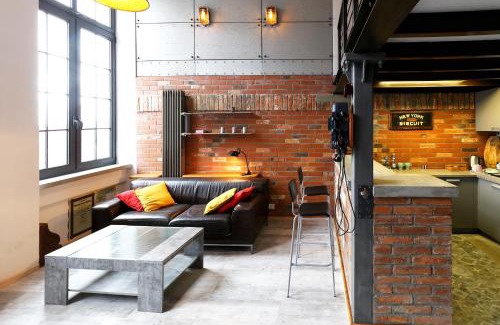 Zyrardow Apartment | Loft Szpularnia