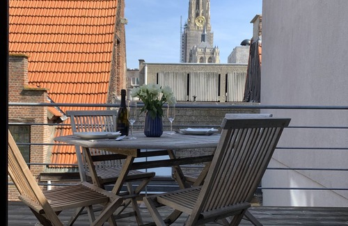 Historisch centrum Apartment | Loft with big terrace on TOP location! City center and great Cathedral view!