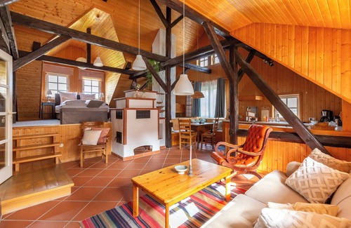 Schlitz Apartment | Loft with sauna and fireplace