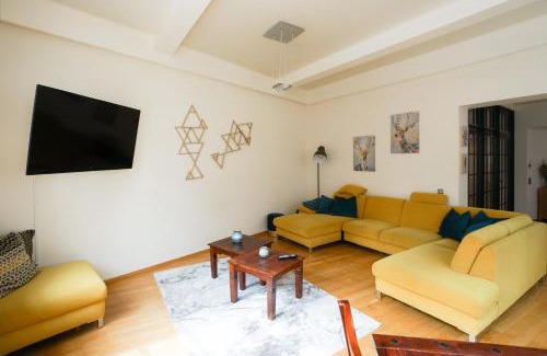 Monschau Apartment | LOFT13 Traumhafte Wohnung mit Terrasse für 8 Gäste