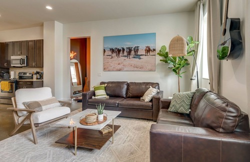 West End House | Lofts at 30th -Horizon- 2 Bedroom Executive Suite