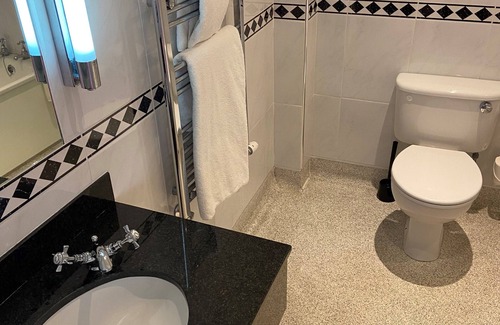 Selby Hotel | Loftsome Bridge Hotel
