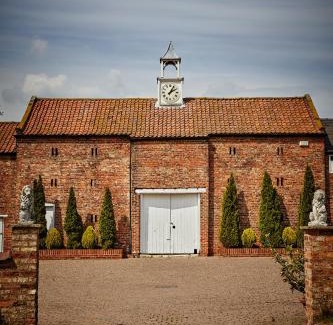 Wressle Hotel | Loftsome Bridge Hotel