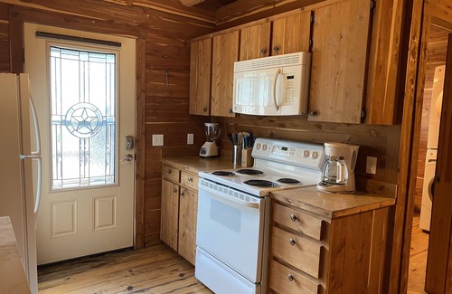 Prairie Lea Cabin | Log Cabin 4 at Son's Blue River Camp