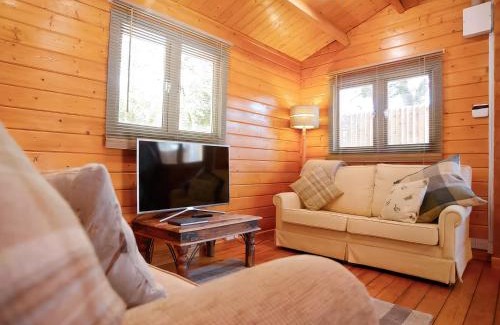 Guyhirn House | Log Cabin