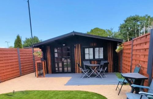 Gillingham House | Log Cabin