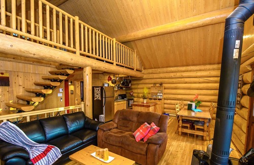 Mauricie Ski Chalet | Log cabin Inspiration!