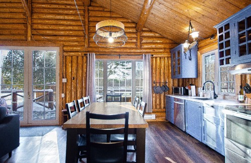Saint-Raymond Ski Chalet | Log cabin located on a private island.
