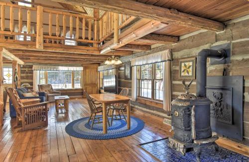 White Lake House | Log Cabin on the Wolf River with Private Hot Tub!