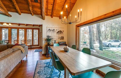 Maple Mount House | Log Cabin Retreat in Kentucky Fire Pit and Grill!