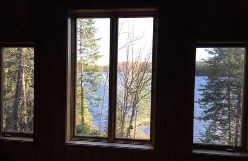 Lac-Saguay Cabin | Log Cabin Sanctuary Hideaway