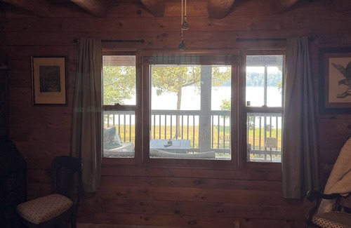 Livingston County Cabin | Log cabin w/walk out basement and loft located on Ohio Rivers edge.