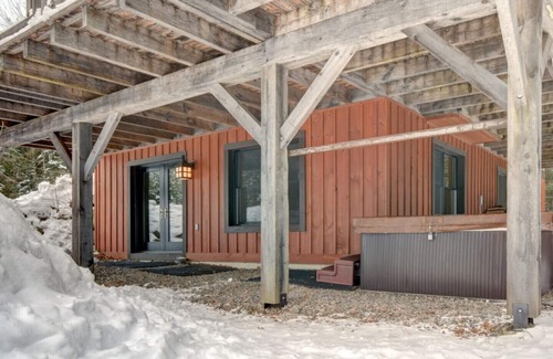 Lac Superieur Village Cottage | Log Home authentic #054