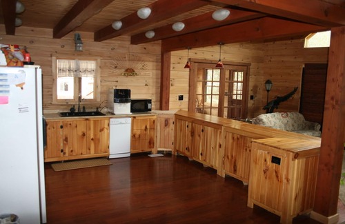Kernville Cabin | Log Home In The Sequoia National Forest - Perfect safe zone
