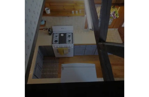Town of Varick House | Log Home Leisure