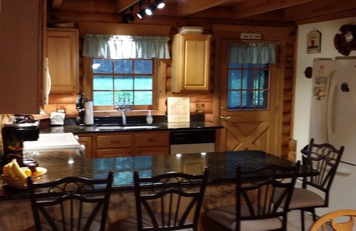 Lakeville House | Log Home Living on Lake Wallenpaupack