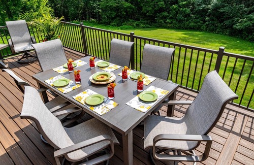 Galena House | Log Home Luxury, Comfort Defined/Moonbeam Views!