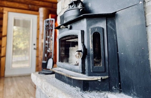 Franklin County Cabin | Log home on 42 acres