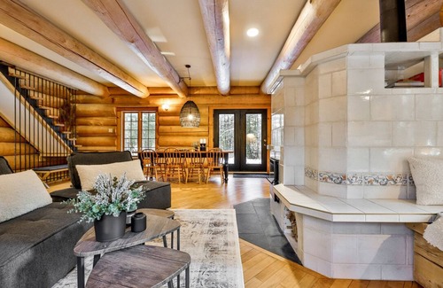 La Conception Ski Chalet | Log&Lov: SPA/River access + cycle path