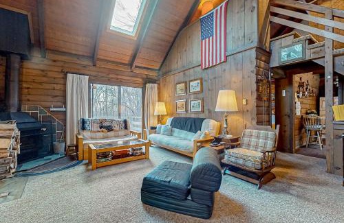 Wilmington House | Log Ski Lodge