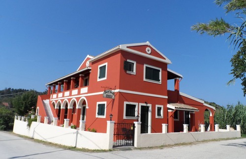 Peroulades Apartment | Logas Beach Studio 9 Corfu