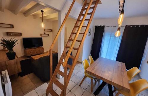 Saint-Michel-sous-Bois Apartment | Logement entier dans propriété